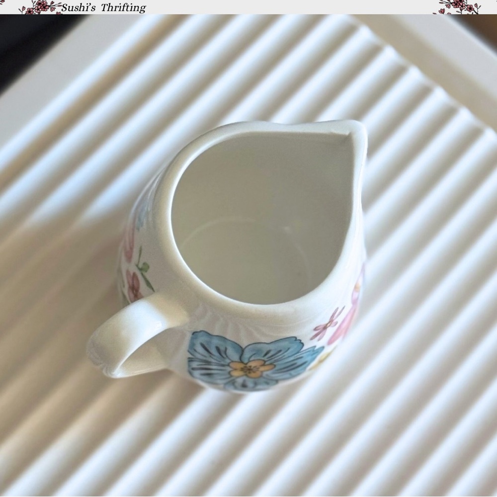 Milk Creamer Ceramic Pitcher 7.5 oz - Picture 4 of 4